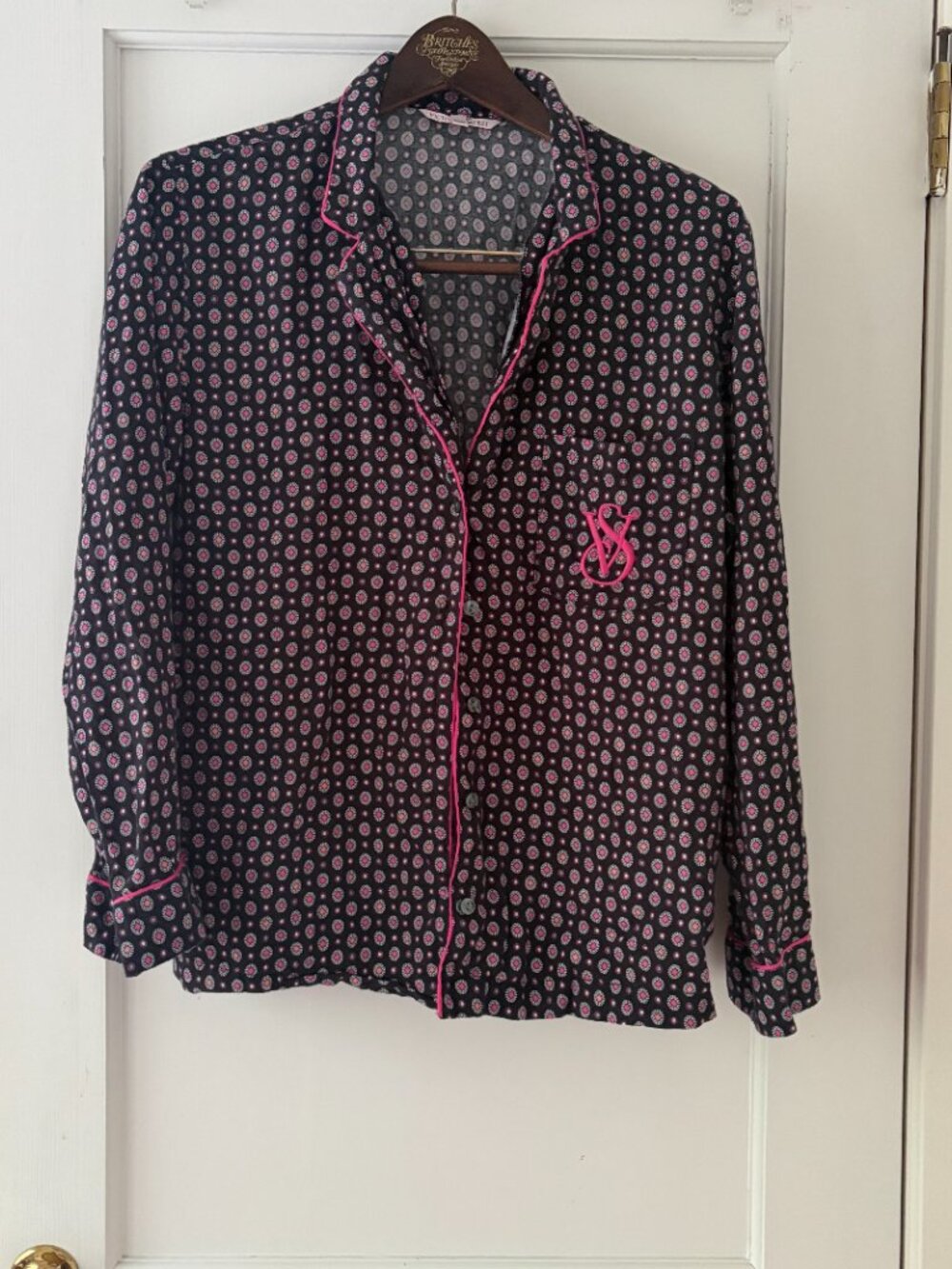 Victoria's Secret Pajama Top Black Pink Geometric Size Small - Picture 8 of 8